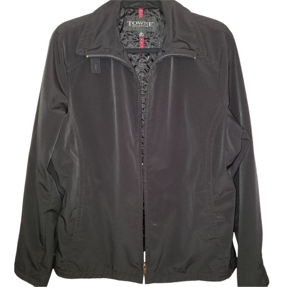 Towne Collection Black Full Front Zip Lined Coat